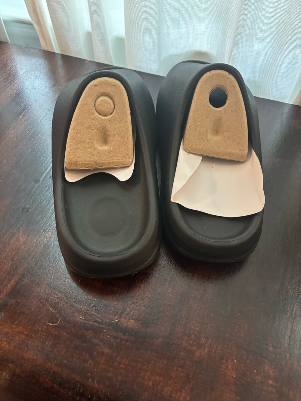 Yeezy slide mens 10 womens 11.5 onyx - Picture 4 of 5